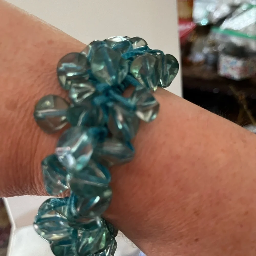 Teal Beaded Bracelet